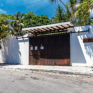 Bed and breakfast Casaejido, Playa del Carmen